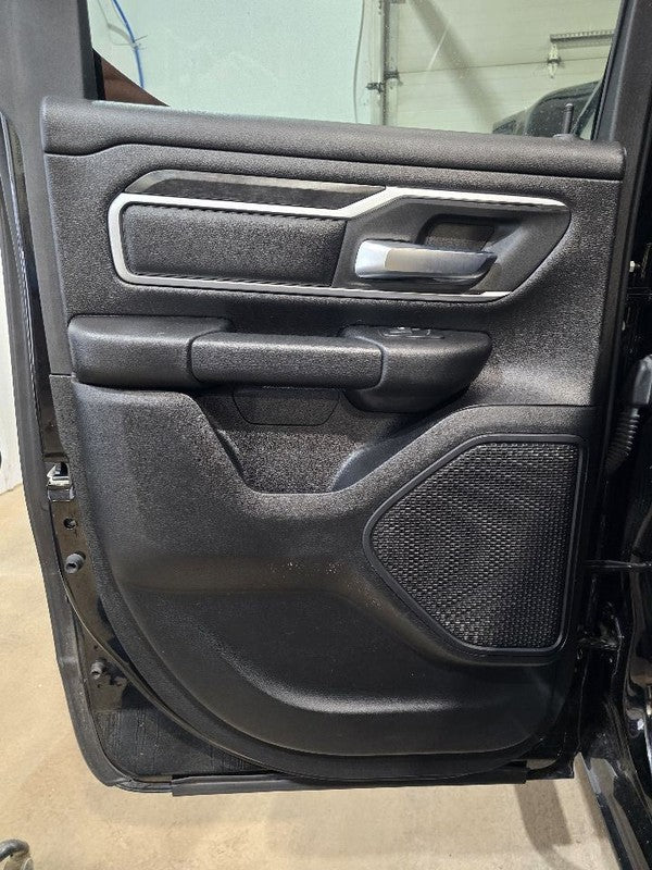 Driver Rear Side Door New Style 6 Lug Wheel Fits 19-23 DODGE 1500 PICK