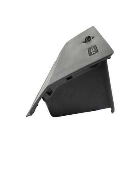 TDOD250   1990 Glove Box 589828