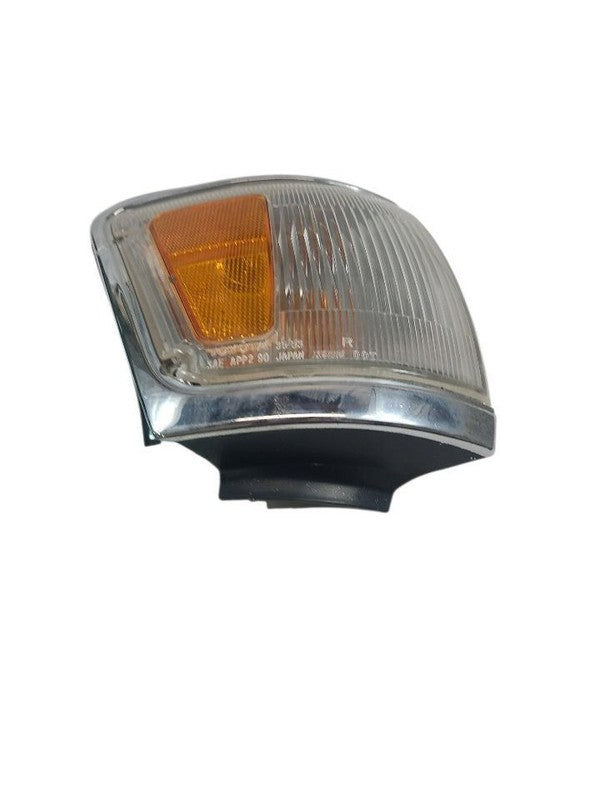 Passenger Corner/Park Light Park Lamp-turn Signal Fits 92-95 4 RUNNER 