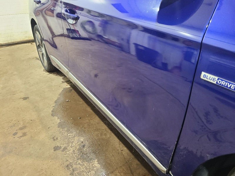 Passenger Front Door With Body Side Moulding Fits 17-22 IONIQ 656186