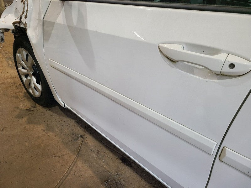 Driver Front Door Electric Windows Sedan Fits 14-19 COROLLA 678057