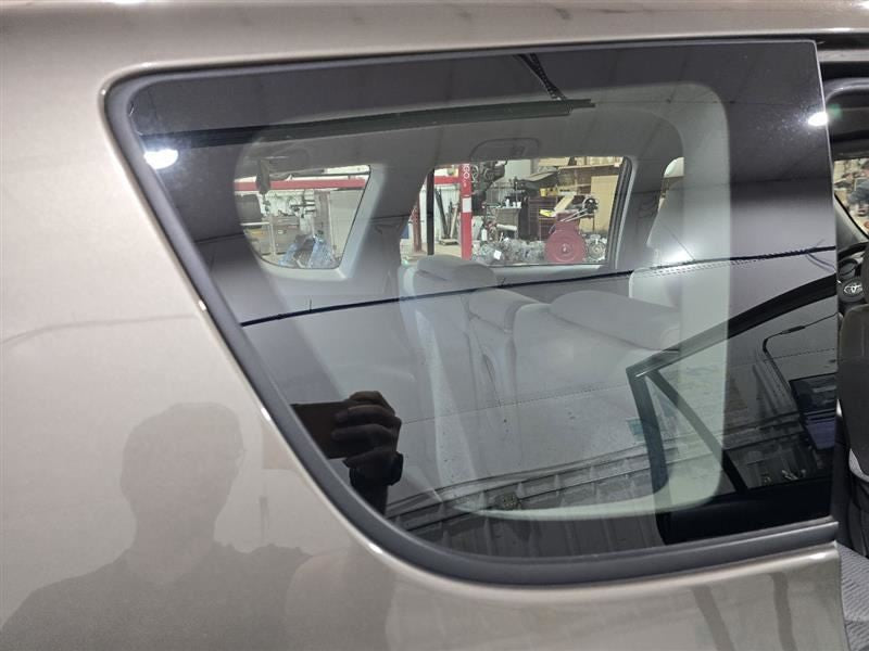 Passenger Quarter Glass Light Tint Fits 06-12 RAV4 601189