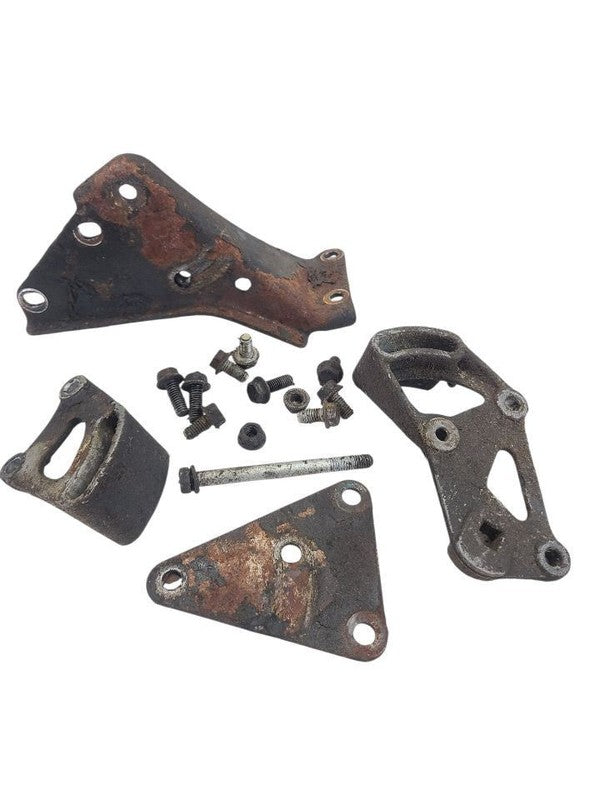PACER     1976 Brackets Misc 661317