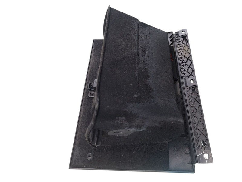 NAVIGATOR 2016 Glove Box 635894