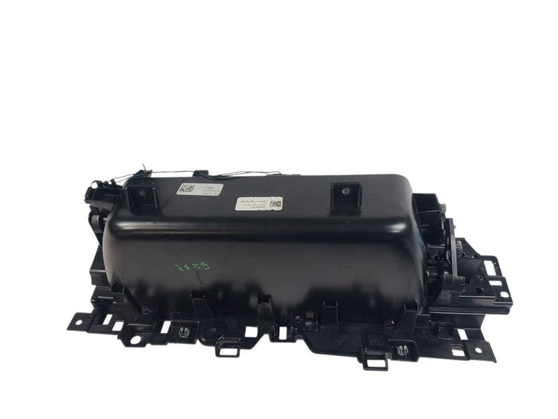 RAM15NEW  2019 Glove Box 649648