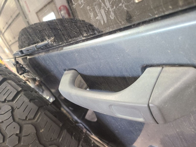 Rear Back Door Suv With Privacy Tint Glass Opt AJ1 Fits 06-10 HUMMER H