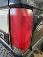 Passenger Tail Light From 8501 GVW Fits 90-97 FORD F250 PICKUP 640542