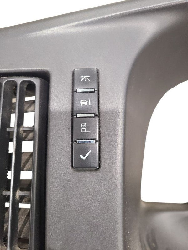 EXPRESS15 2009 Dash Bezel 663872
