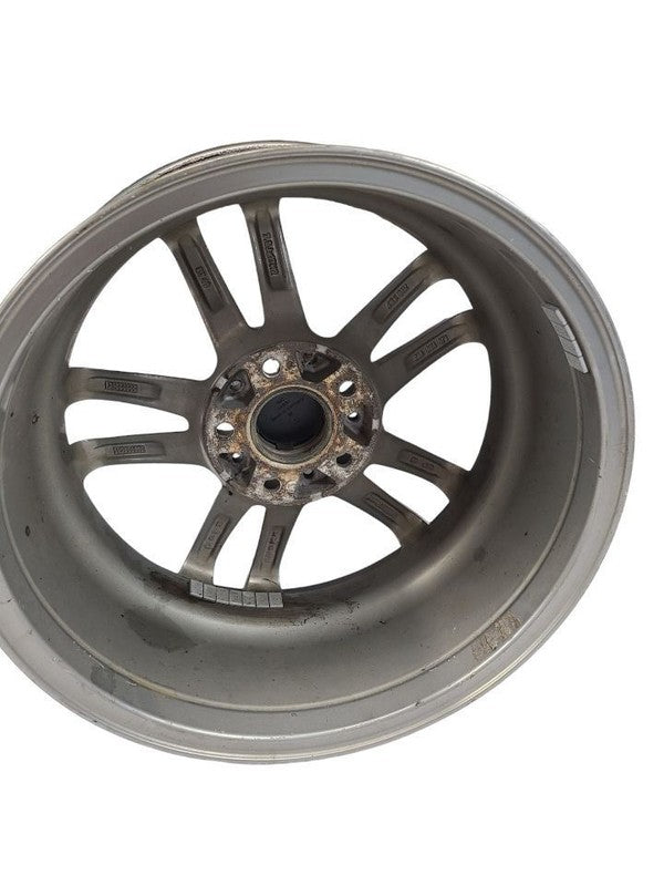 328I      2012 Wheel 603987