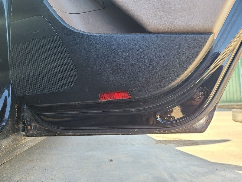 Passenger Rear Side Door Electric Station Wgn Fits 06-10 PASSAT 624461