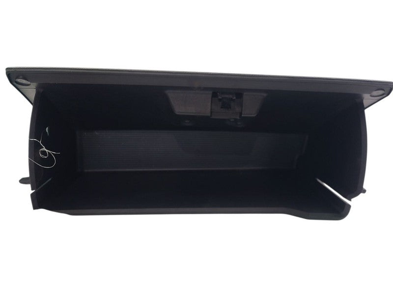 RAM1500   2018 Glove Box 668991