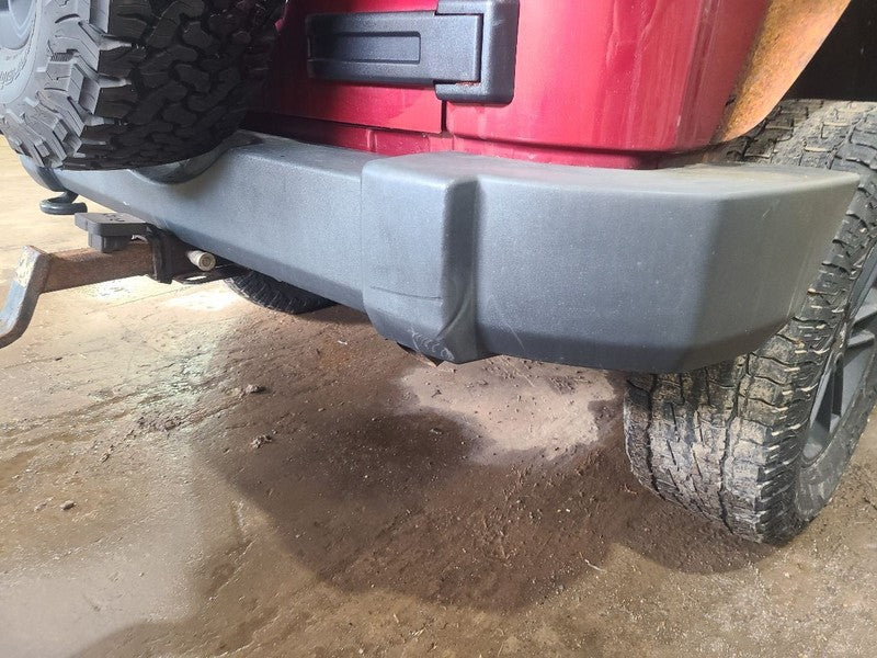 Rear Bumper VIN W 6th Digit Jk Body Plastic Bumper Fits 07-18 WRANGLER