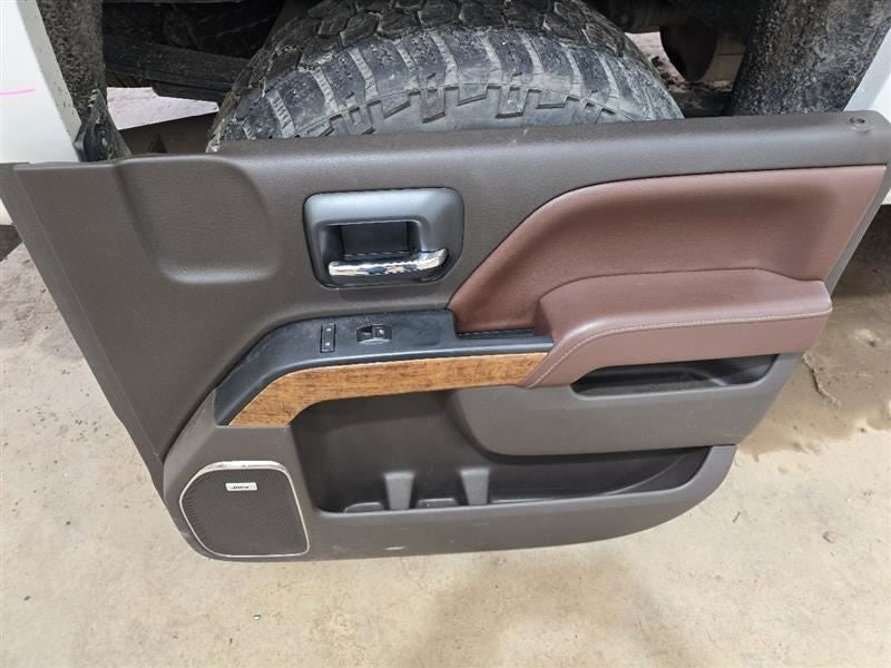 SILVRDO15 2017 Front Door Trim Panel 600713