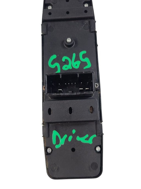 RAM2500   2016 Front Door Switch 650150