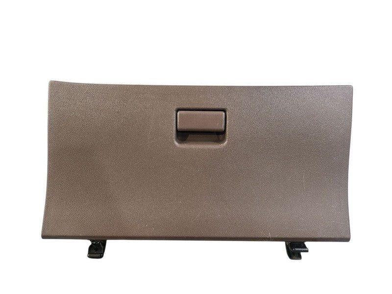 T100      1998 Glove Box 652977
