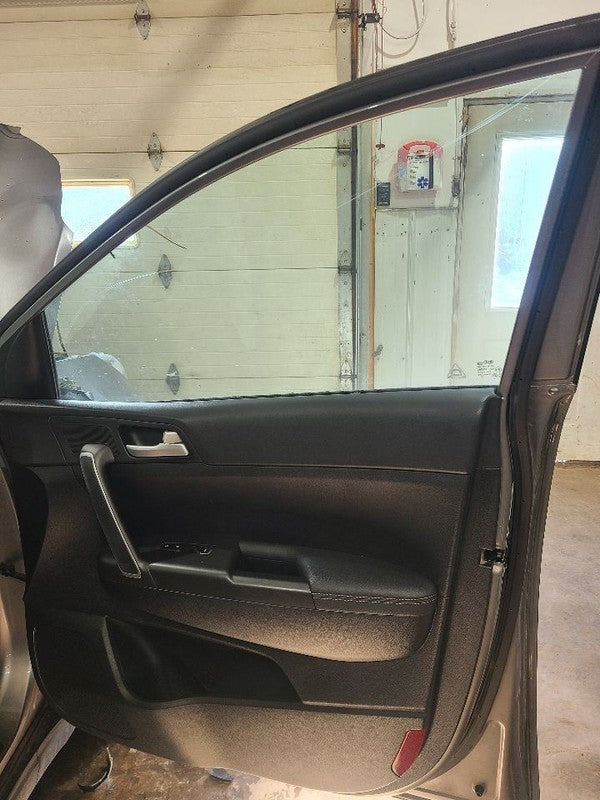 Passenger Right Front Door Without Solar Glass Fits 17-22 SPORTAGE 655