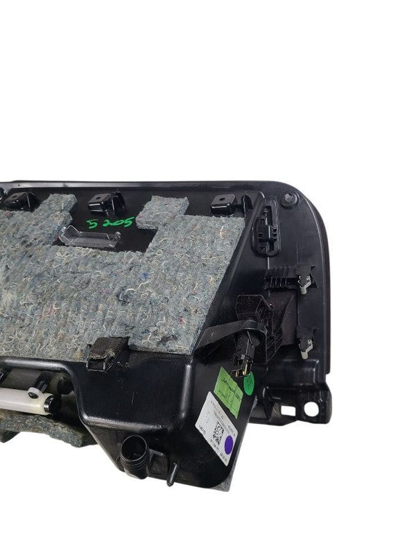 GIULIA    2017 Glove Box 644440