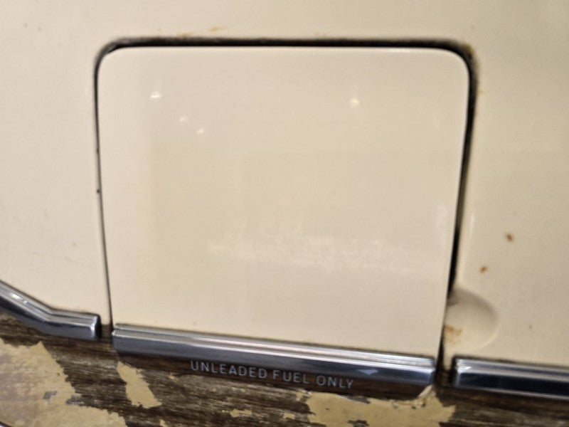 CUSTOM-SW 1978 Fuel Filler Door 647895