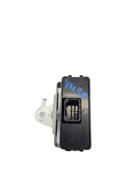 Chassis ECM Suspension TPMS Right Hand Dash Without Spare Fits 07 CAMR