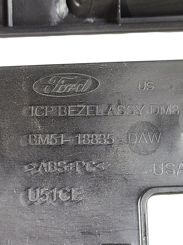 FOCUS     2012 Dash Bezel 645442