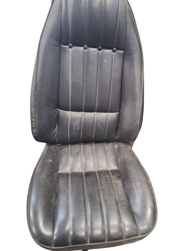Front Seat Pair of Seats Fits 1975 VEGA 617138
