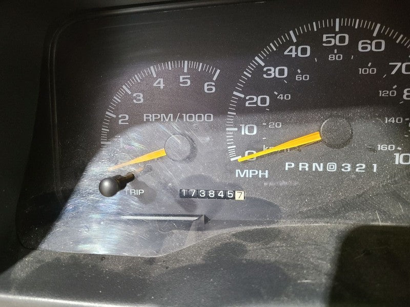YUKON     1998 High Mounted Stop Light 664318