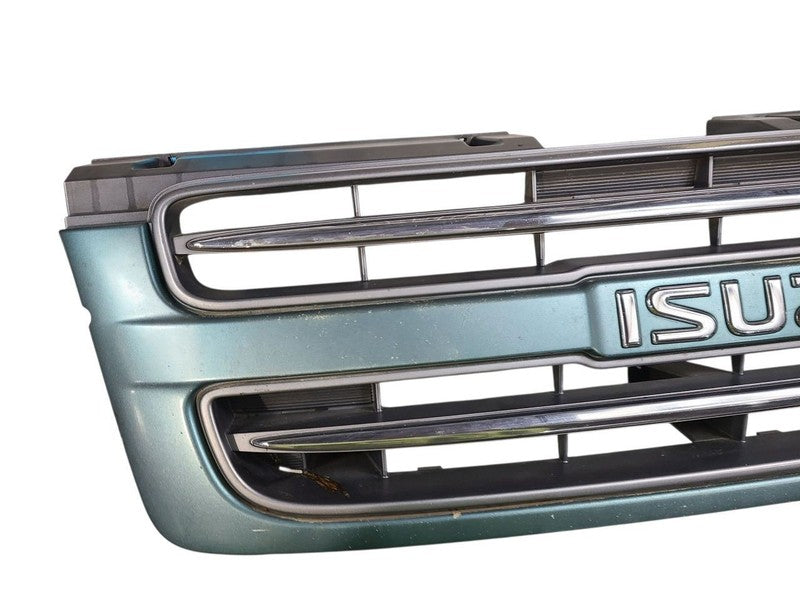 Grille Fits 00-02 ISUZU TROOPER 646680