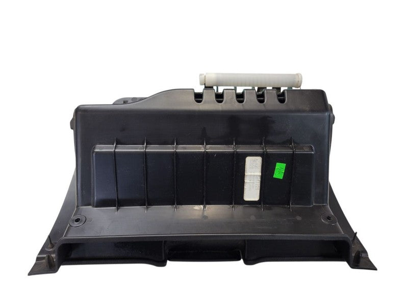 SILVRDO15 2014 Glove Box 670278
