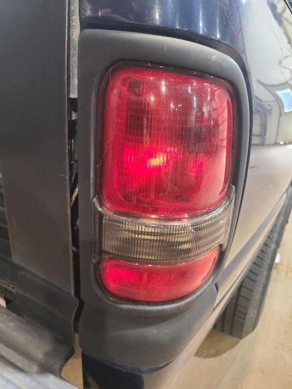 Passenger Tail Light Pickup Fits 94-02 DODGE 2500 PICKUP 667113