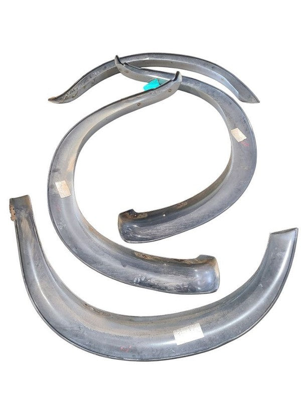 RAM1500   2011 Fender Flare/Extension 674061