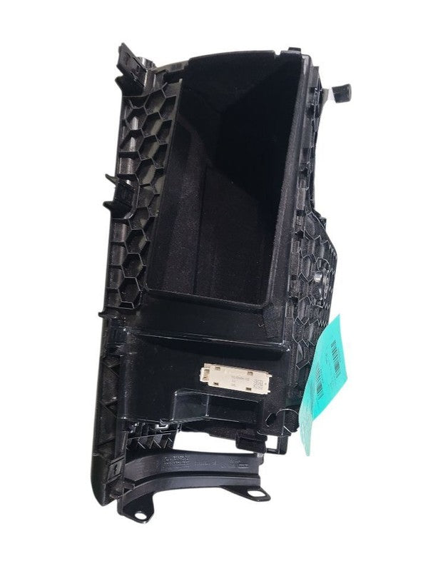 X5        2016 Glove Box 656284