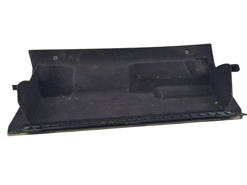 528I      2015 Glove Box 615187