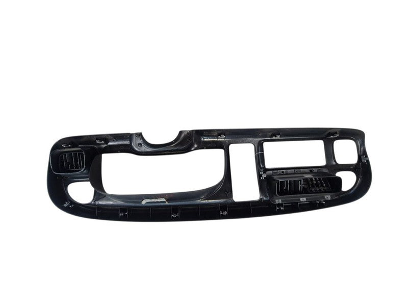 RAM1500   2001 Dash Bezel 676633