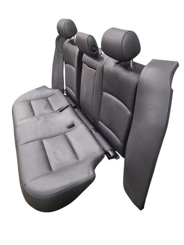 528I      2015 Seat Rear 615174