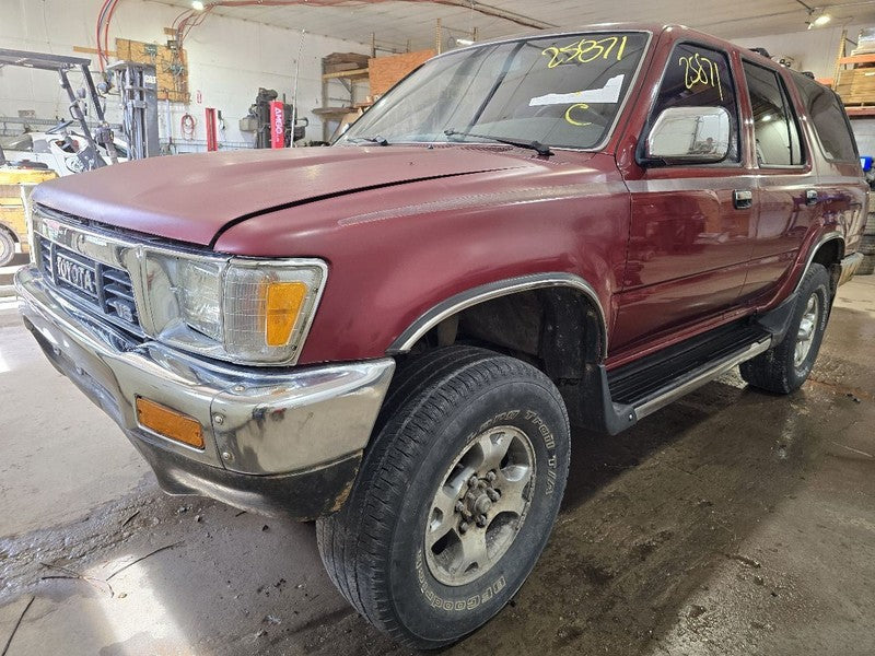 4 RUNNER  1990 Seat Belt Front 643432