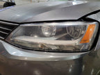 Driver Left Headlight Sedan Halogen Fits 11-16 JETTA 539069