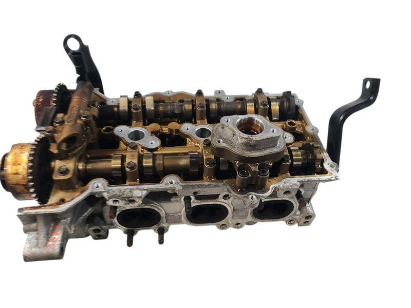 Driver Left Cylinder Head Sedan 3.8L Fits 15-16 GENESIS 658504
