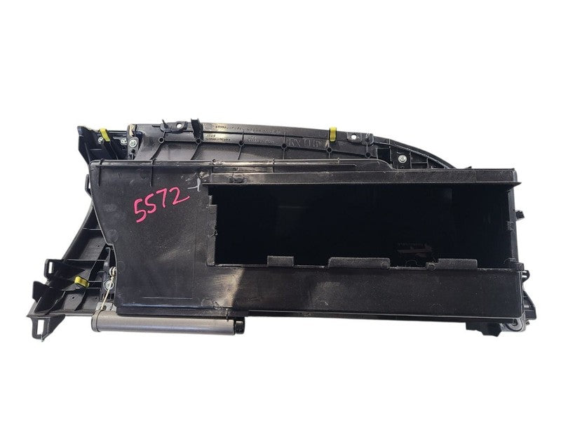 RX350     2013 Glove Box 670209