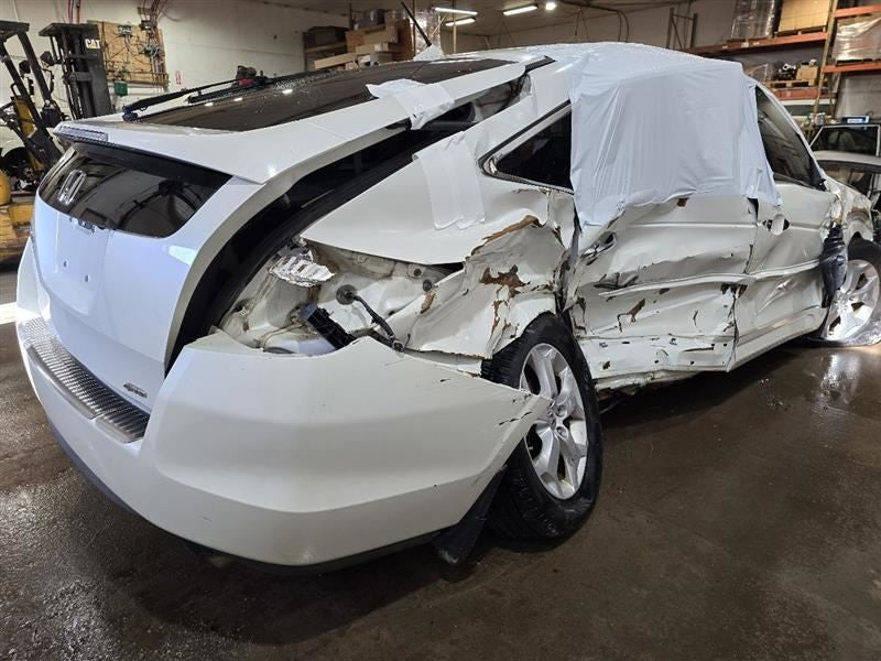 Info-GPS-TV Screen Display Dash Upper Fits 10-12 CROSSTOUR 574514 3981