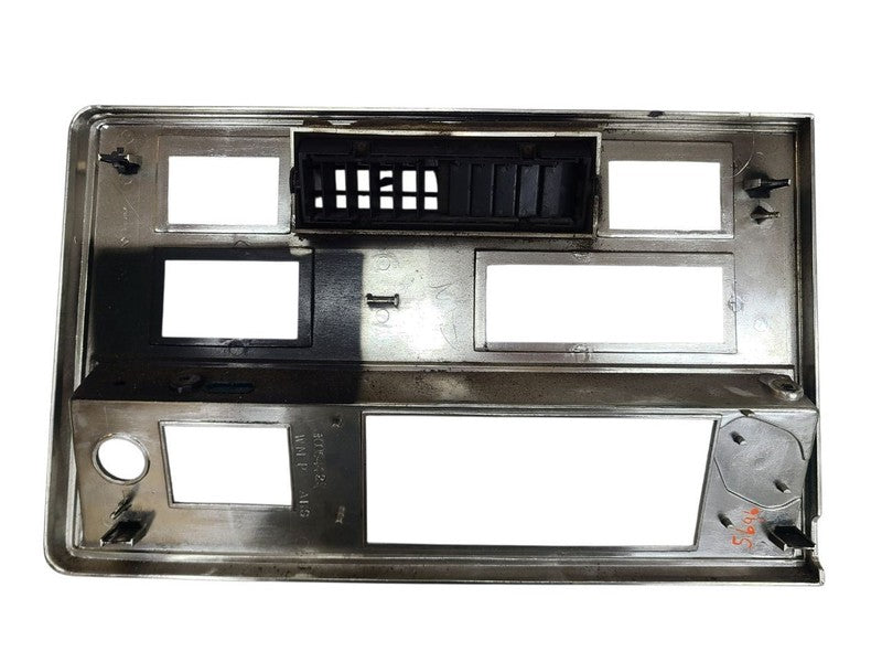 OLDS-SW   1988 Dash Bezel 677793
