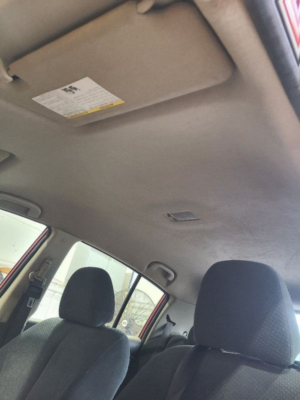 VERSA     2010 Headliner 676506