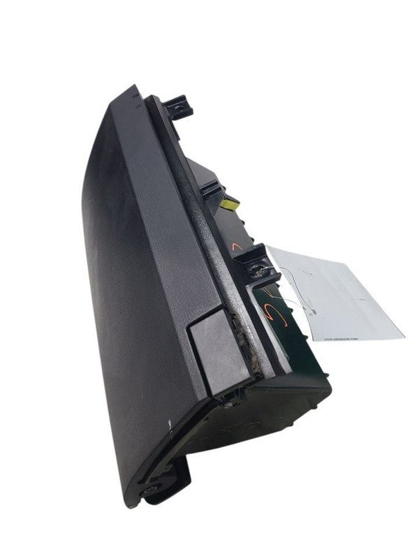 TUNDRA    2013 Glove Box 657096