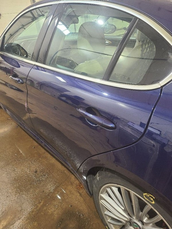 GIULIA    2019 Rear Side Door 656027