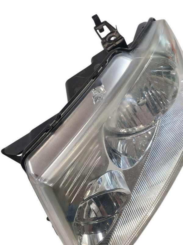 Driver Headlight Bright Background Fits 04-08 FORD F150 PICKUP 666916