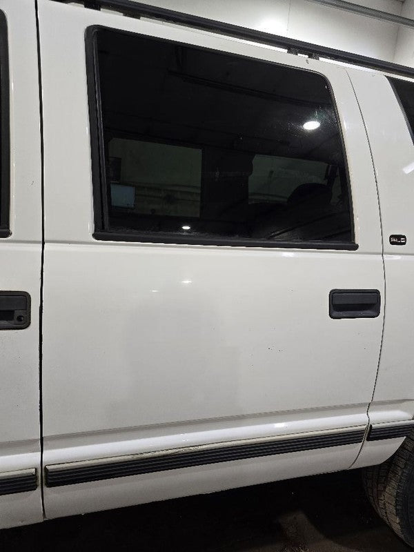 Driver Rear Side Door Crew Cab Fits 92-00 CHEVROLET 3500 PICKUP 645345