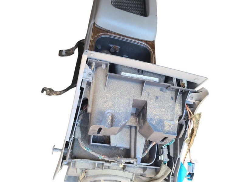Console Front Floor Fits 03-06 SUBURBAN 1500 636557