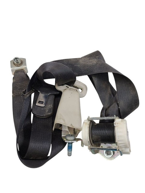 TOWN COUN 2016 Seat Belt Rear 621153