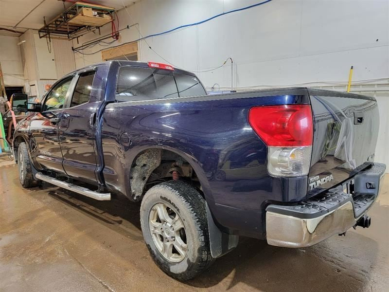 TUNDRA    2009 Owners Manual 501568
