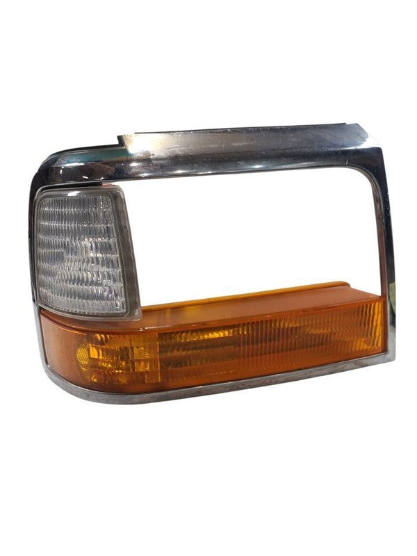 Passenger Corner/Park Light From 8501 GVW Fits 92-97 FORD F250 PICKUP 