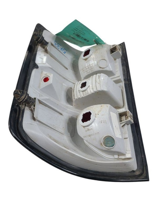 Driver Tail Light Classic Style Pickup Fits 16-19 SIERRA 1500 PICKUP 6